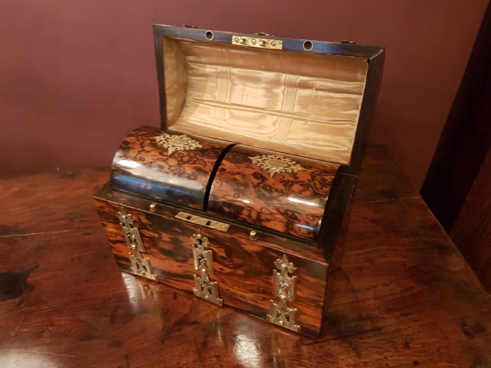 Outstanding Quality Early Victorian Coromandel Tea caddy