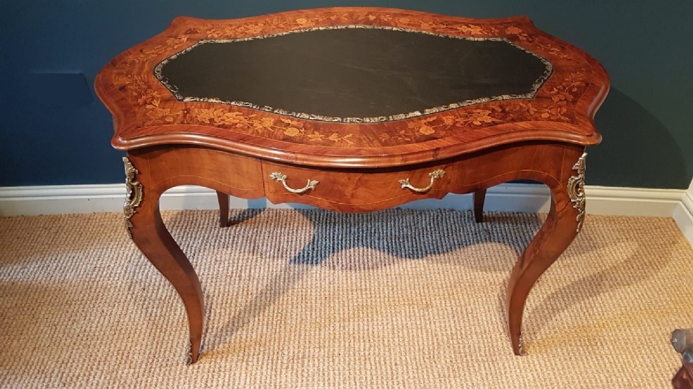 Fine Victorian Inlaid Walnut Writing Table