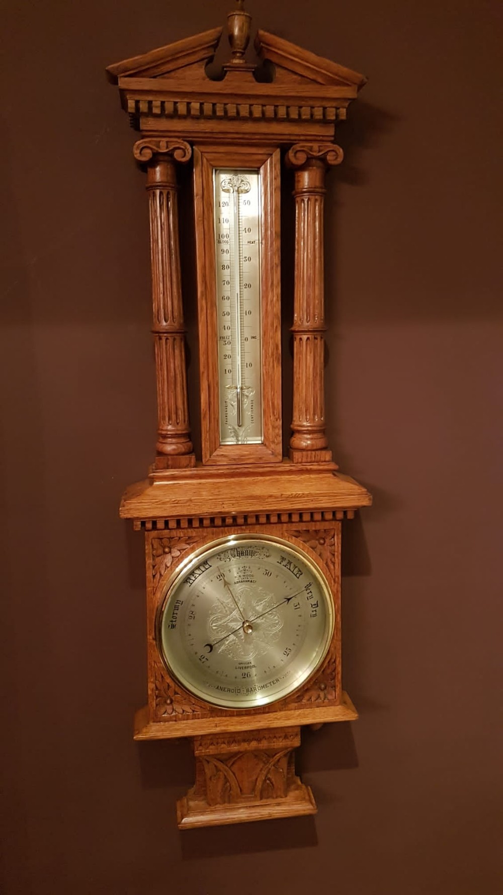 Quality Victorian Carved Oak Banjo Barometer