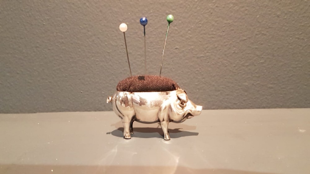 Chester Silver Novelty Pig Pin Cushion