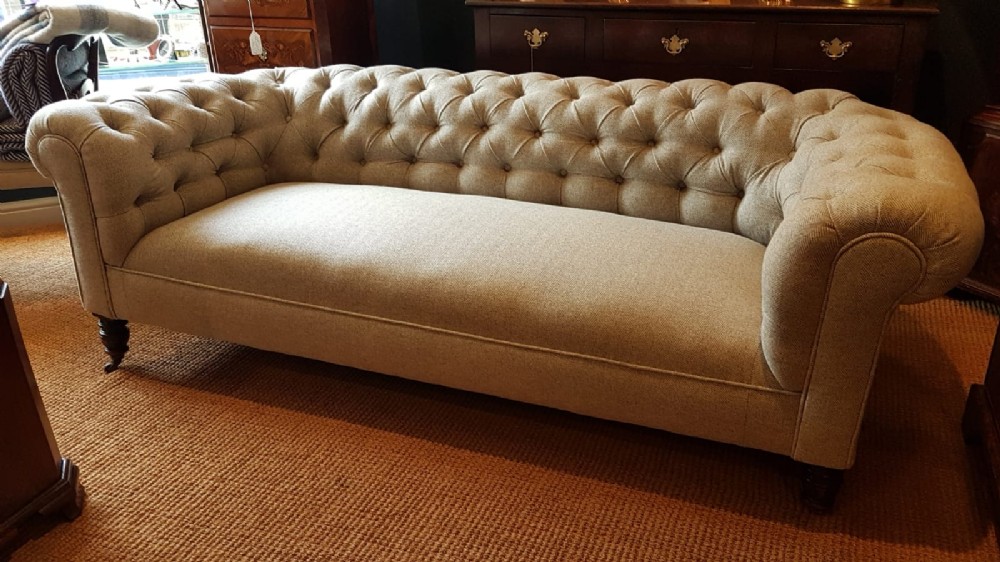 Superb Victorian Chesterfield Sofa