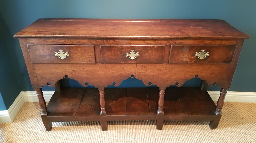 Small George II Oak Open Pot Board Dresser