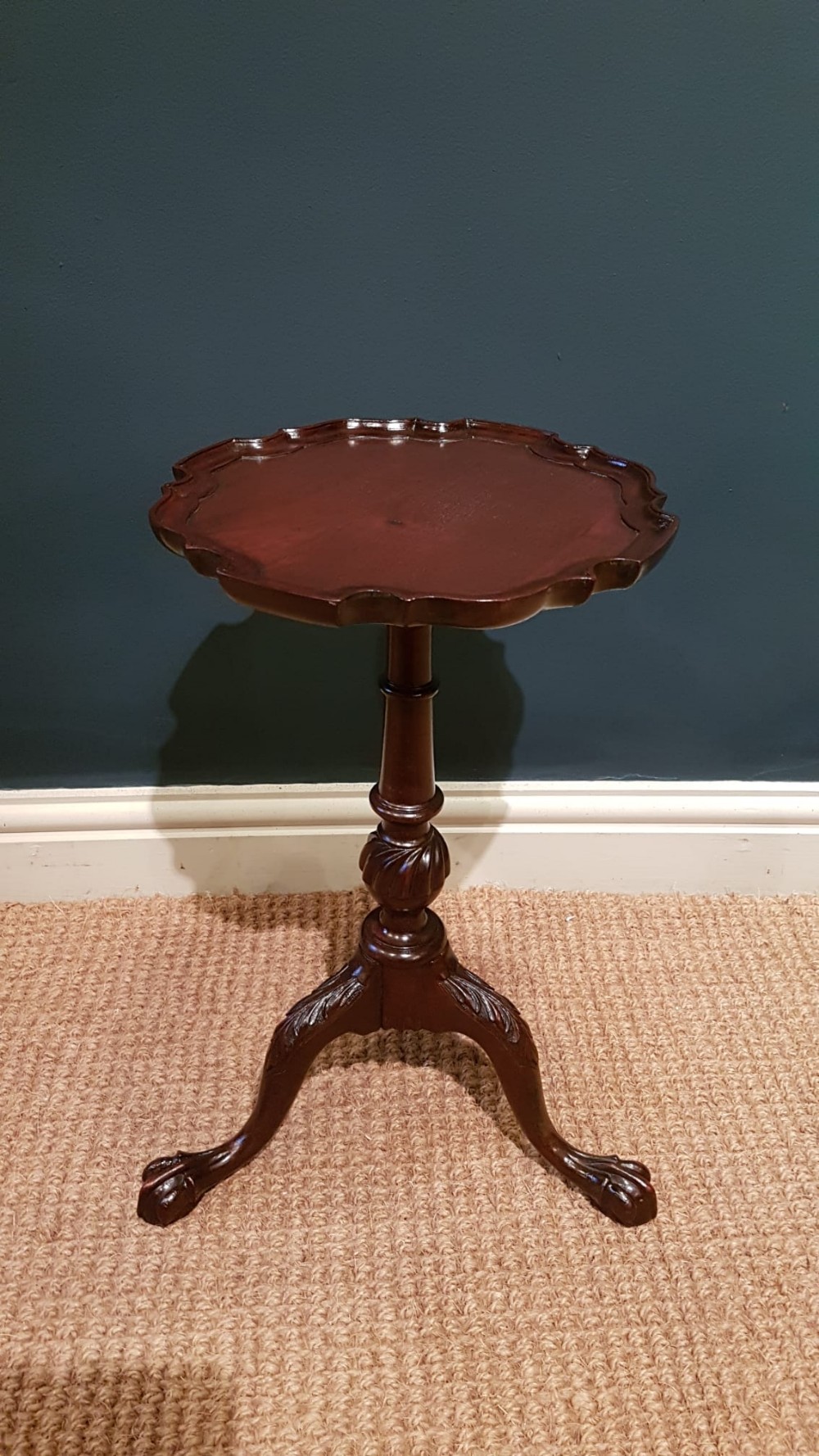Superb Quality Edwardian Wine Table