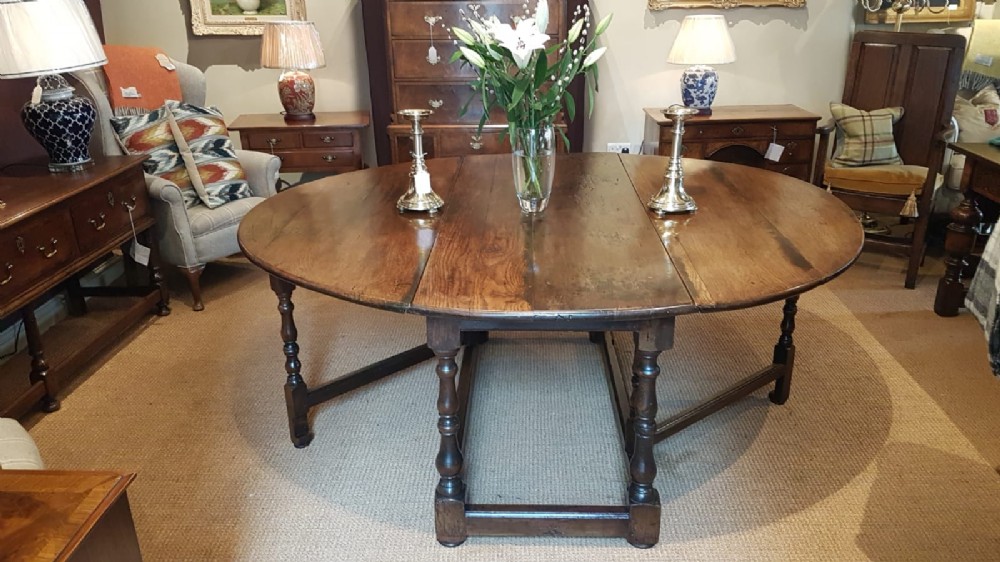 Large George II Period Oak Drop Leaf Table