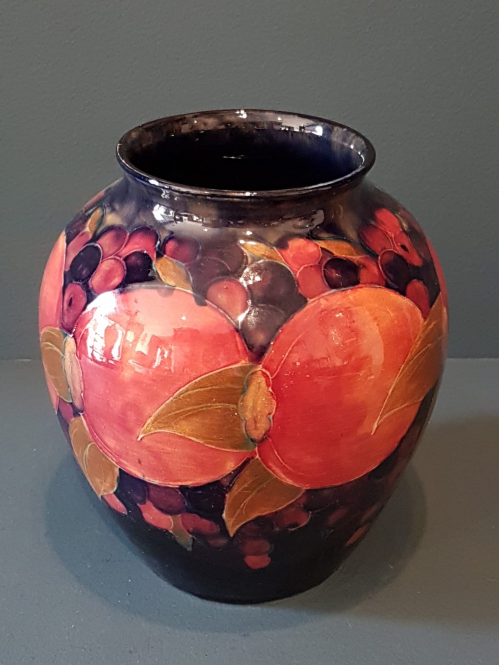 Superb Moorcroft Pomegranate Vase
