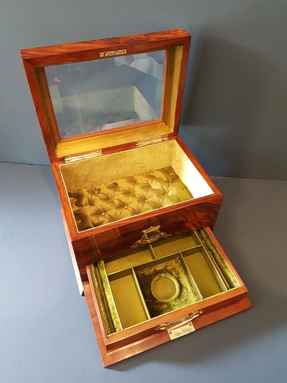 Victorian Walnut Jewellery Box