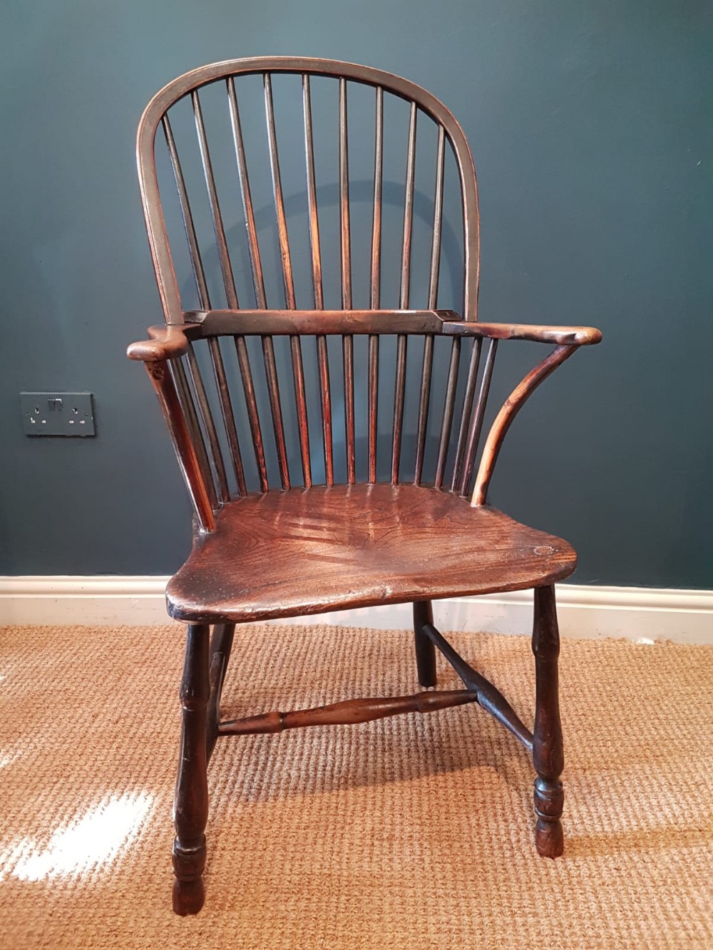 Superb Ash and Elm Windsor Chair