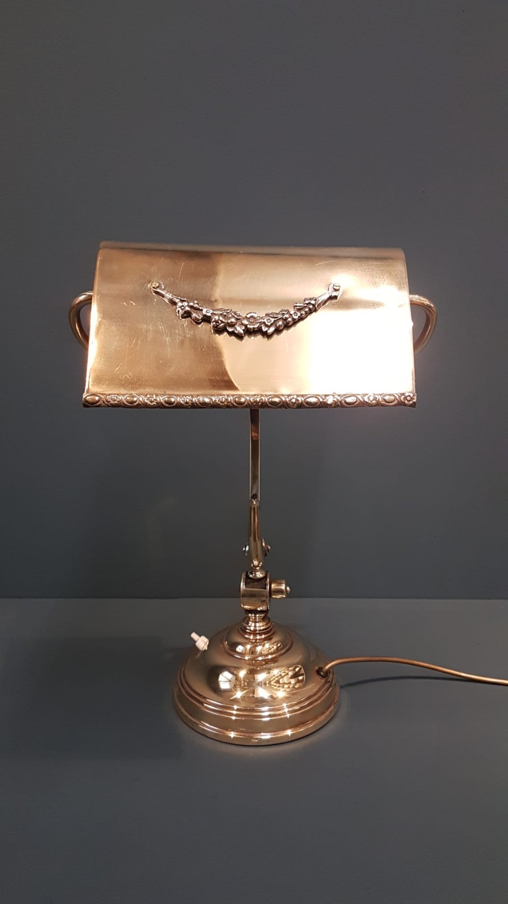 Edwardian Brass Adjustable Bankers Lamp