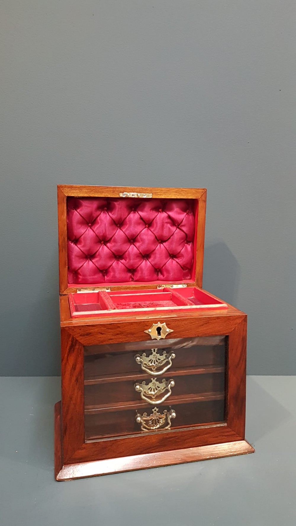 Victorian Walnut Jewellery Box