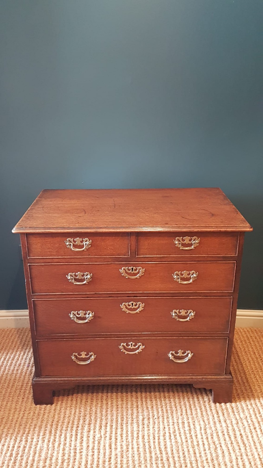 Superior Quality George III Oak Chest of Drawers