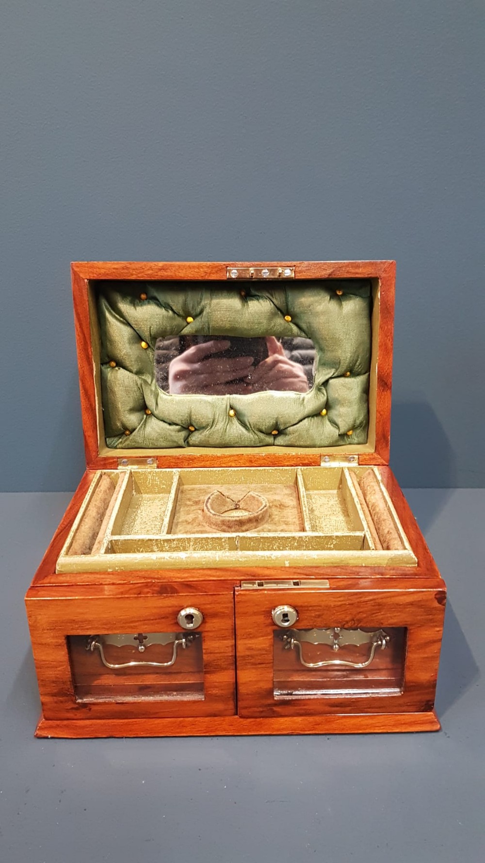 Victorian Figured Walnut Jewellery Box