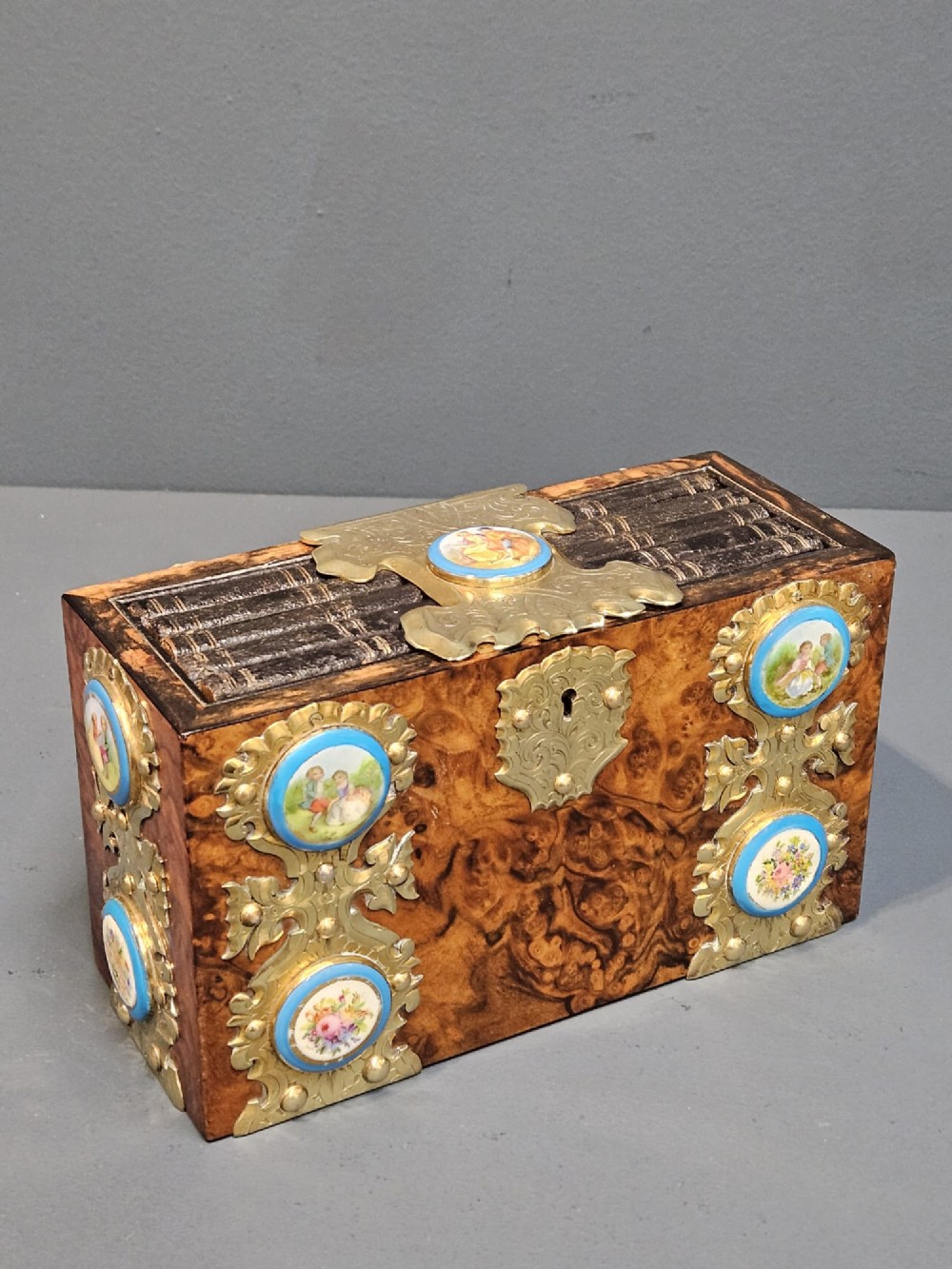 Victorian Burr Walnut Journal Box