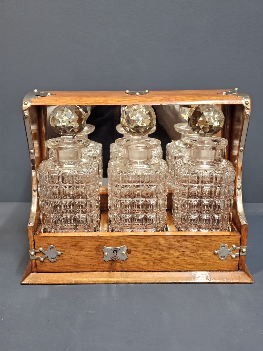Victorian Oak Three Bottle Tantalus