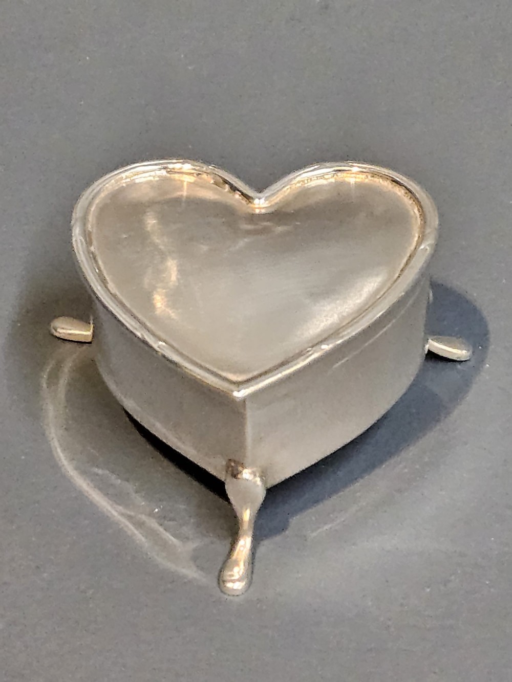 George V Silver Heart Shaped Ring Box