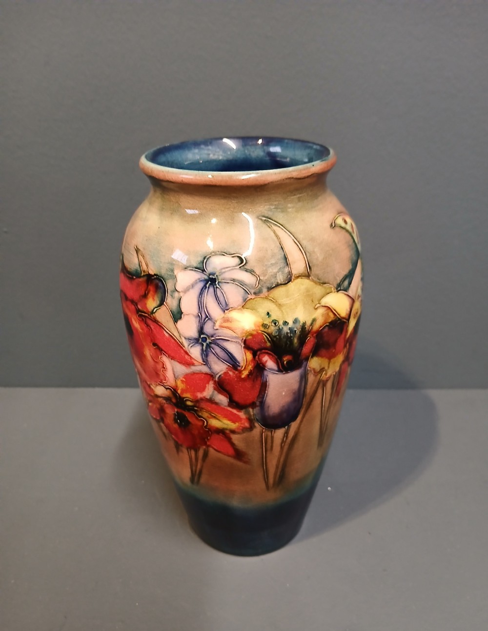 MOORCROFT SLIPPER ORCHID FLAMBE GLAZED VASE View II