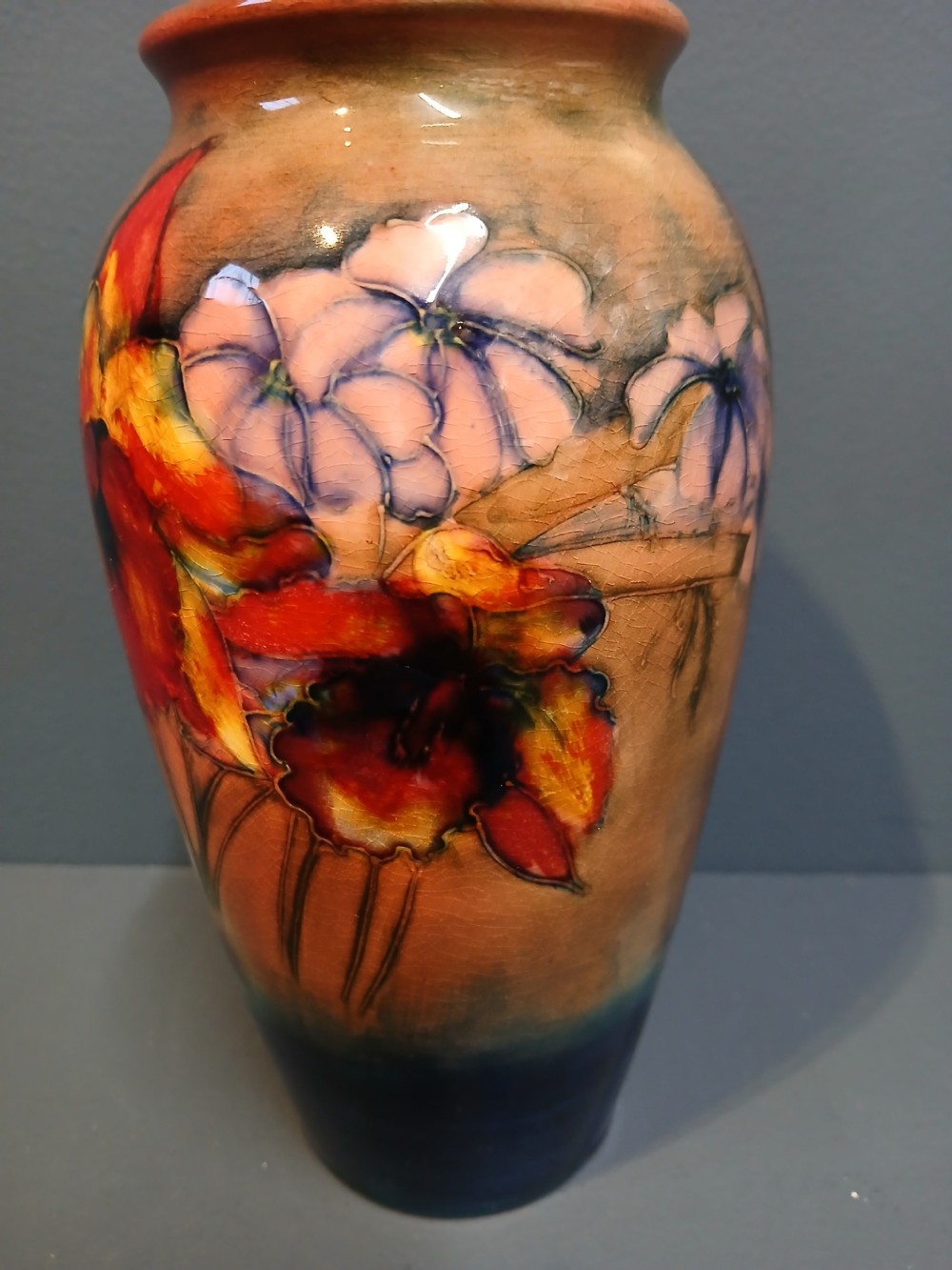 MOORCROFT SLIPPER ORCHID FLAMBE GLAZED VASE View III