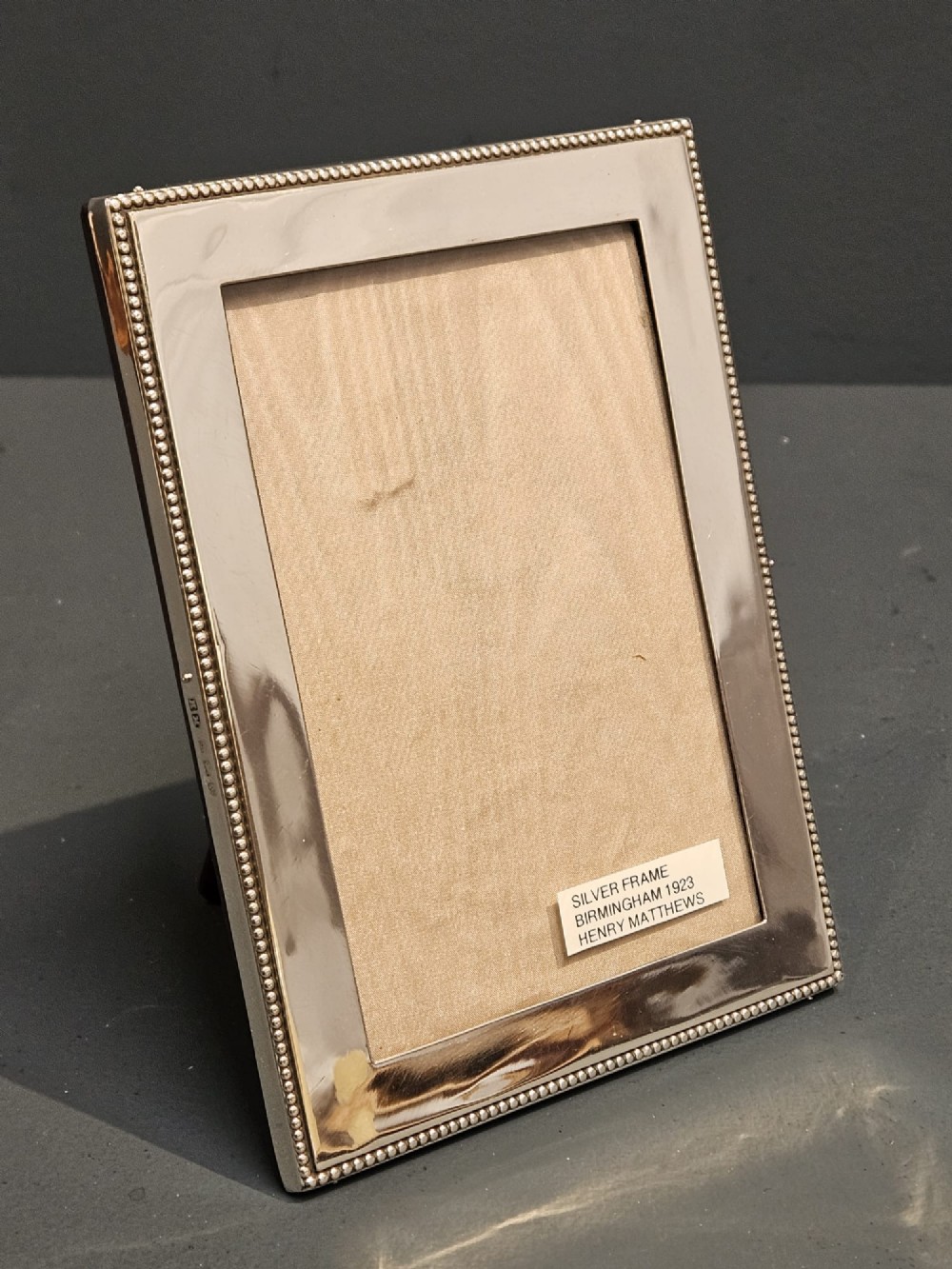 George V Silver Beaded Edge Frame