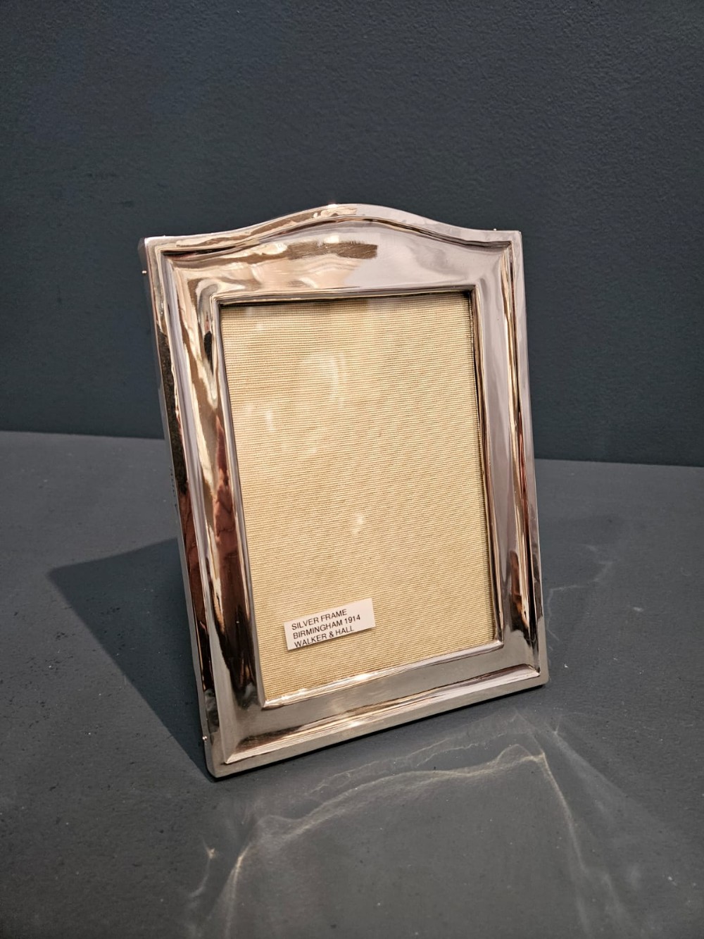 George V Arched Top Silver Frame