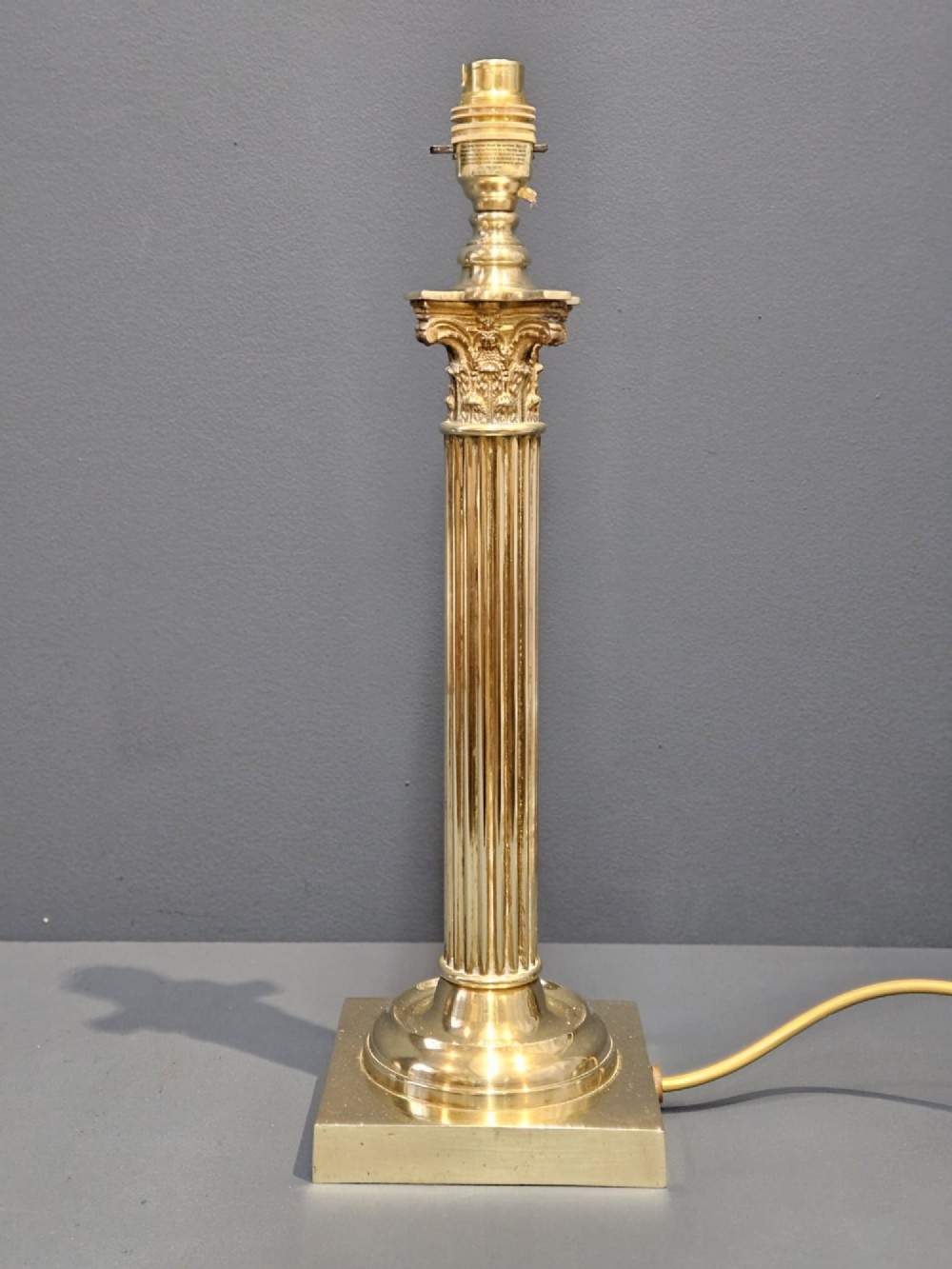 Edwardian Brass Corinthian Column Table Lamp