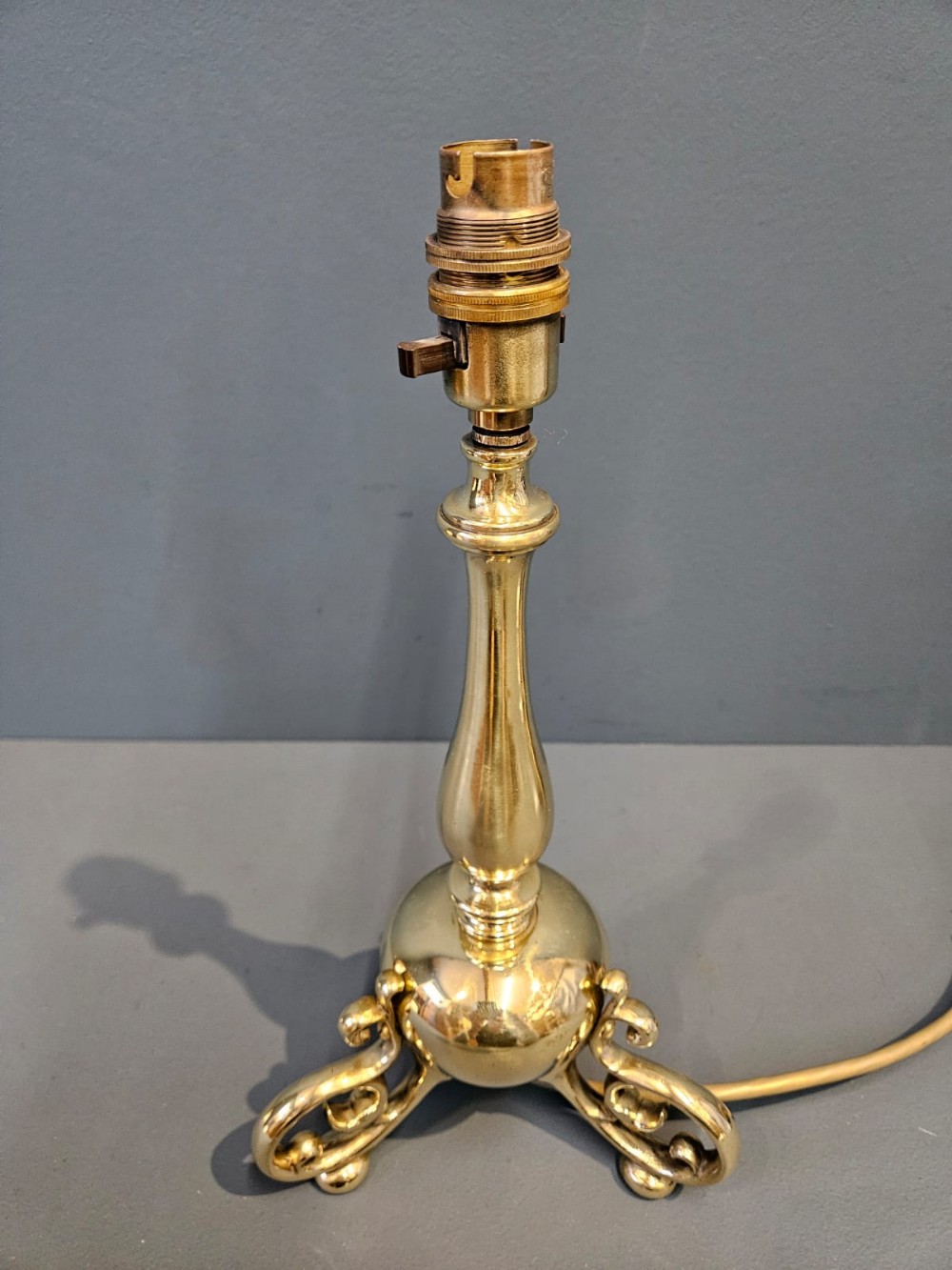 Edwardian Brass Table Lamp