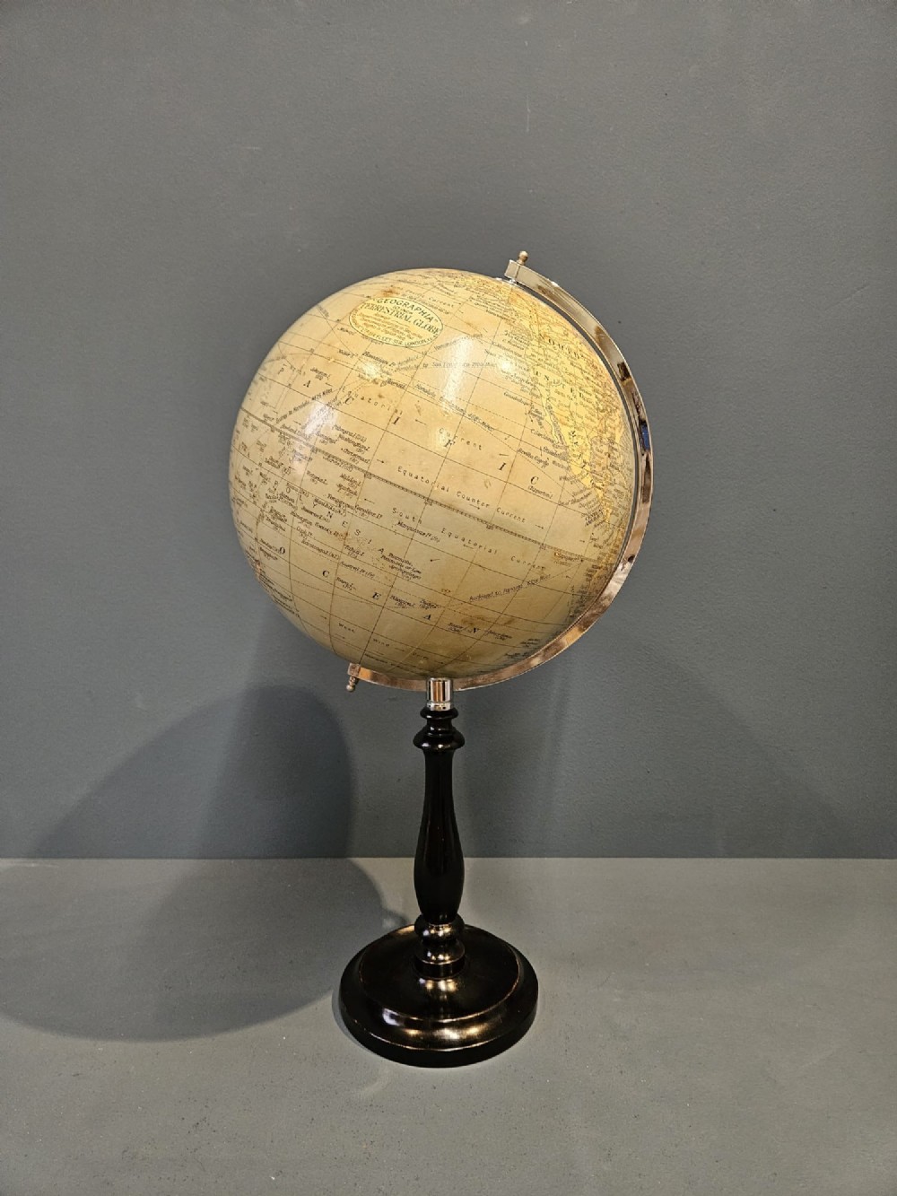 1930's Geographia 10