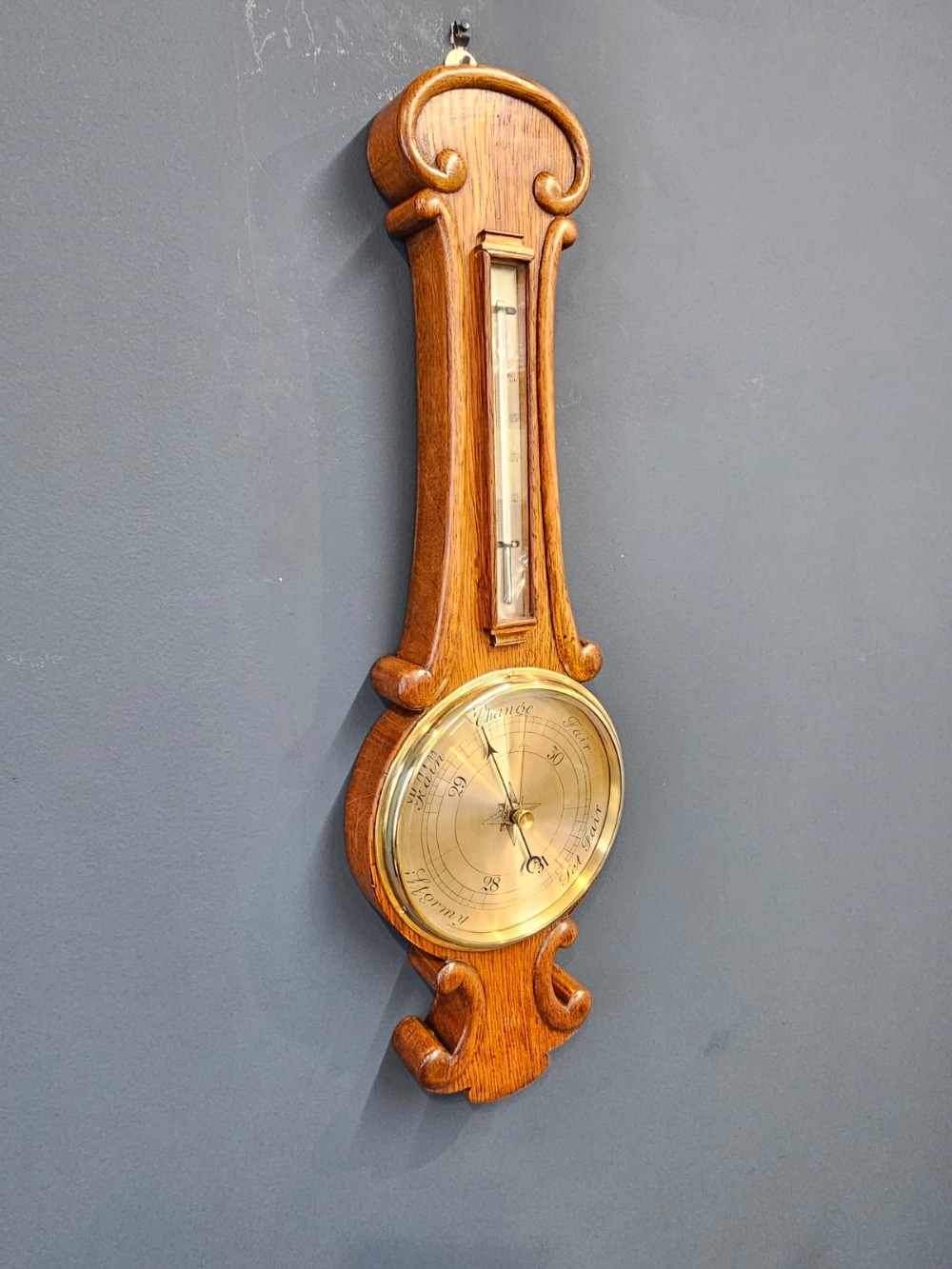Small Victorian Oak Aneroid Banjo Barometer