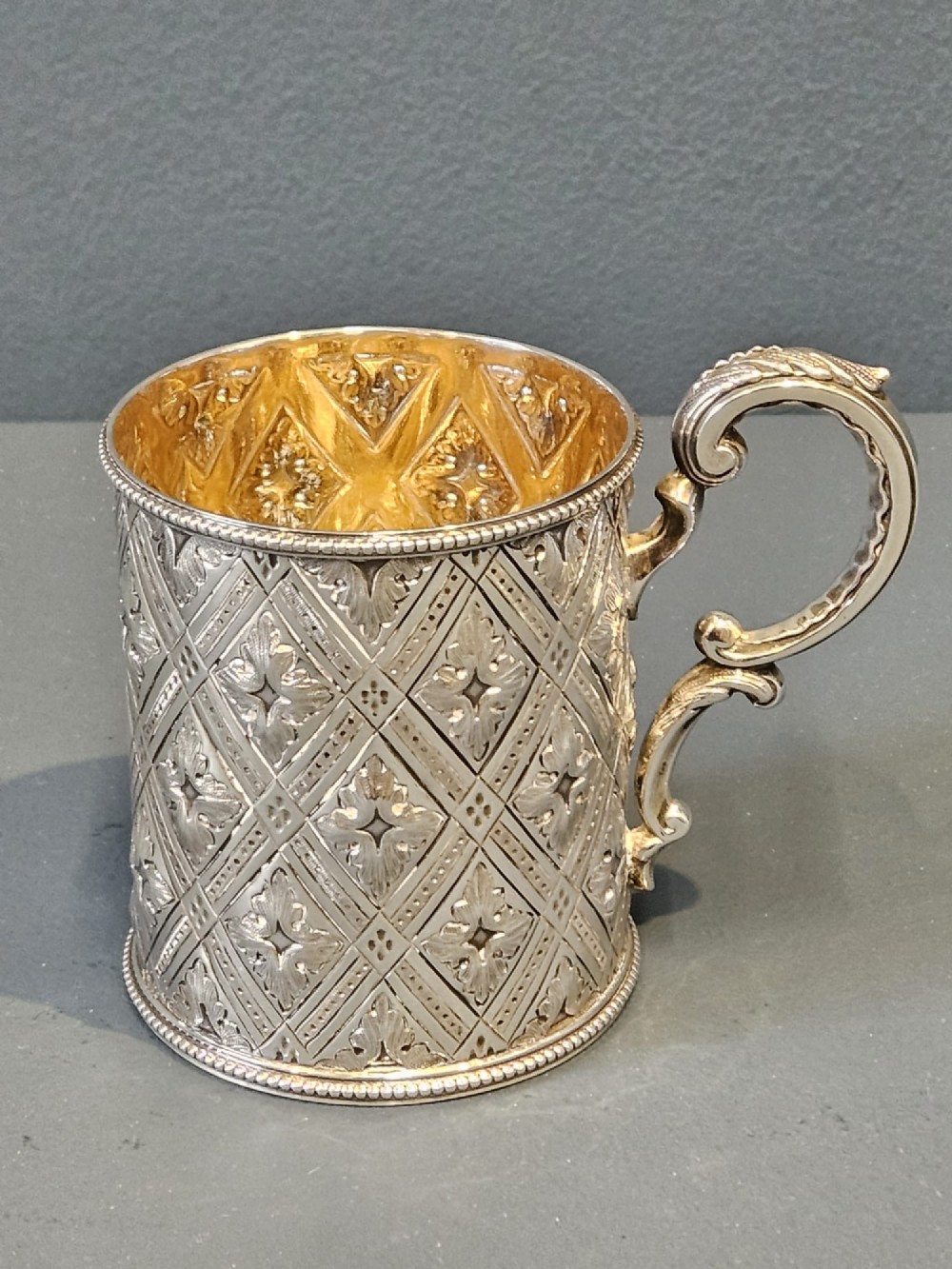 Fine Quality Victorian Quilted Silver Mug