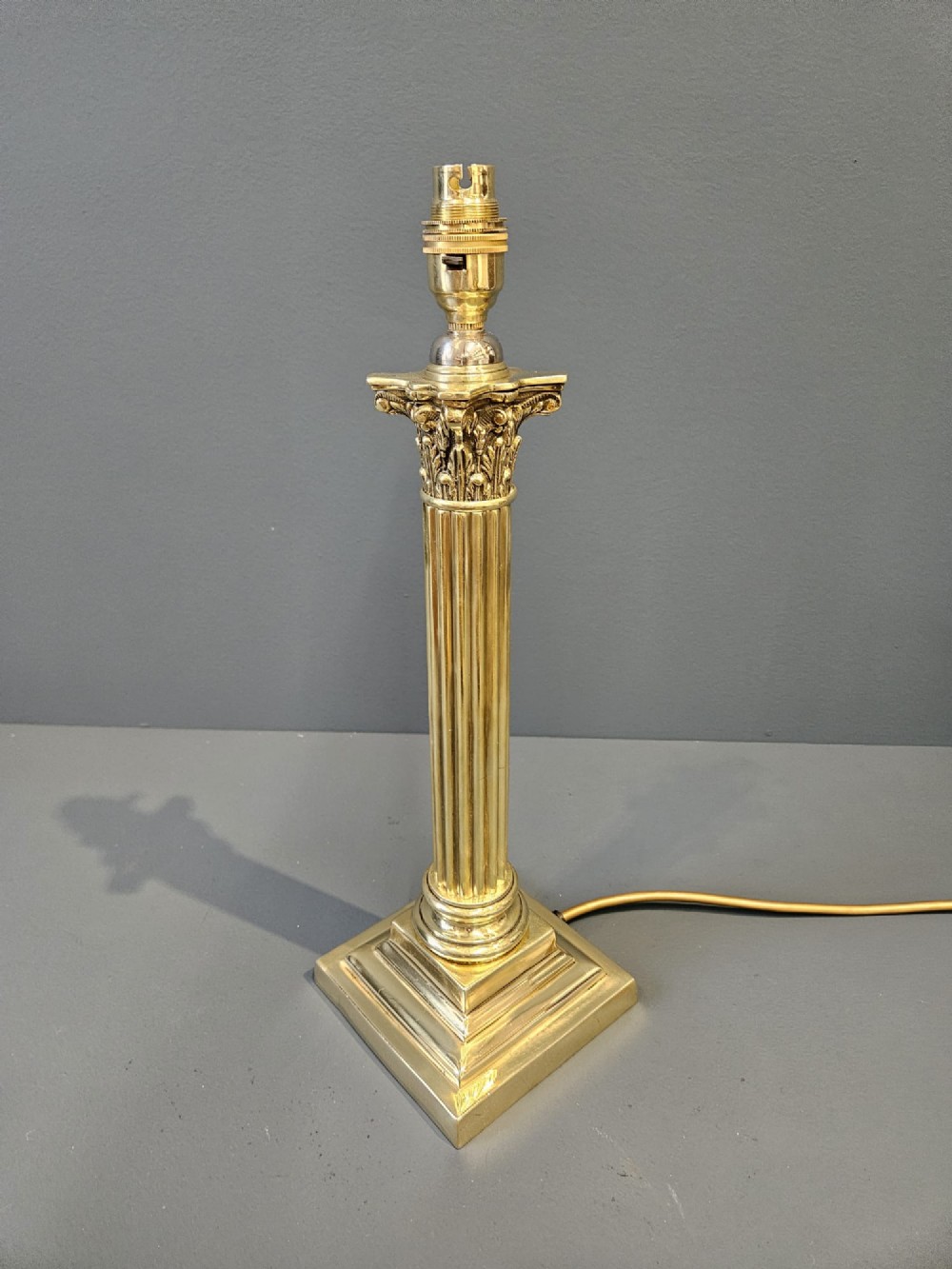 Edwardian Brass Corinthian Column Table Lamp