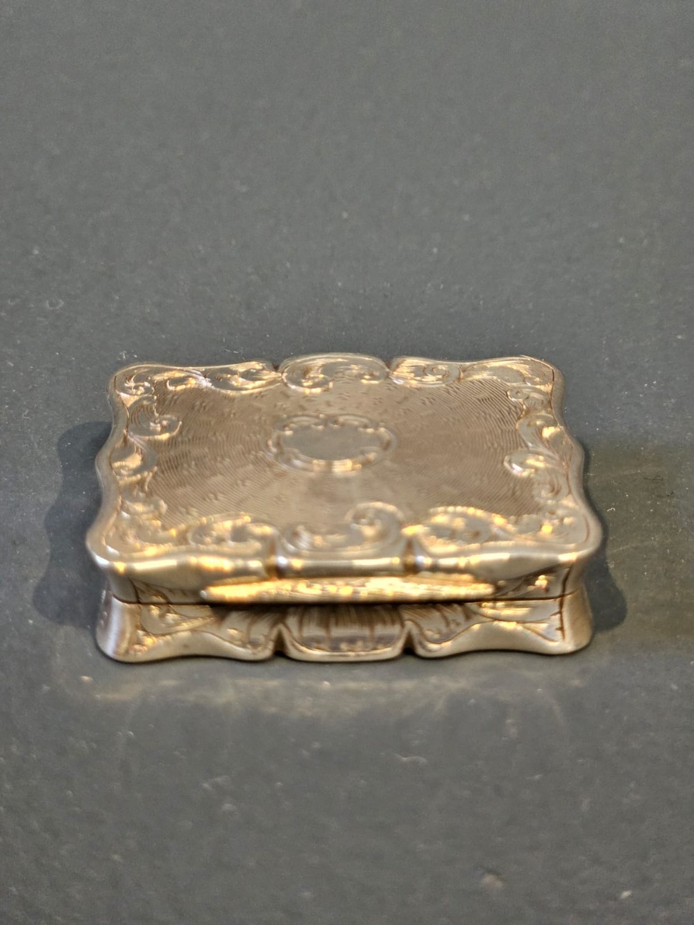 Large Early Victorian Silver Vinaigrette