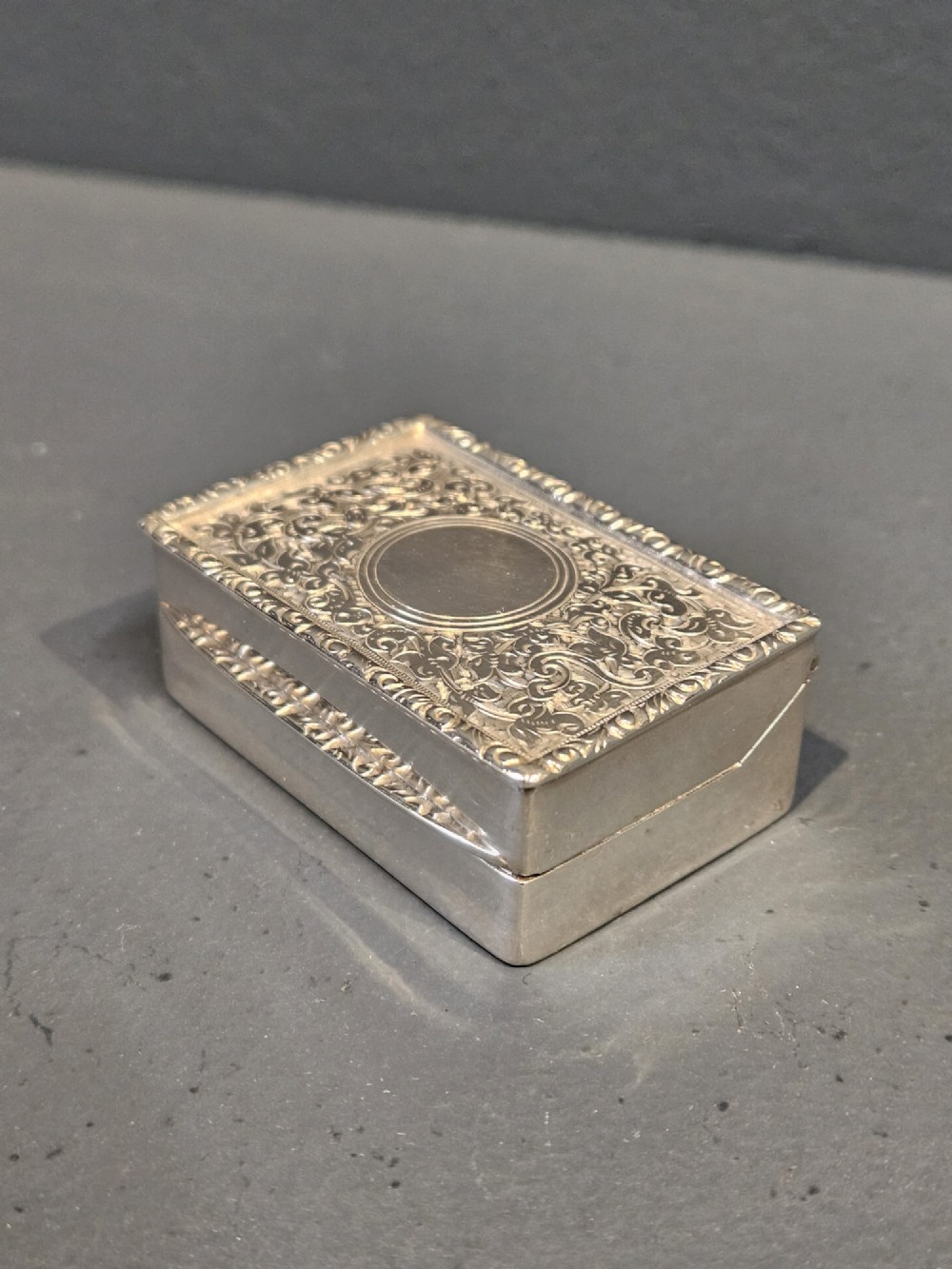 Fine Quality Edwardian Silver Table Snuff
