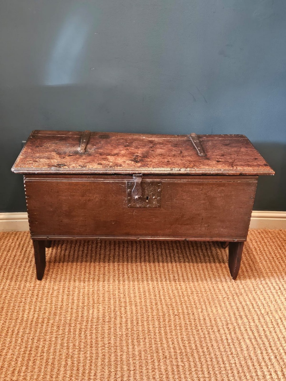 Wonderful 16th Century Oak Coffer