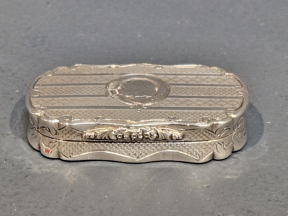 Large Early Victorian Engraved Silver Vinaigrette