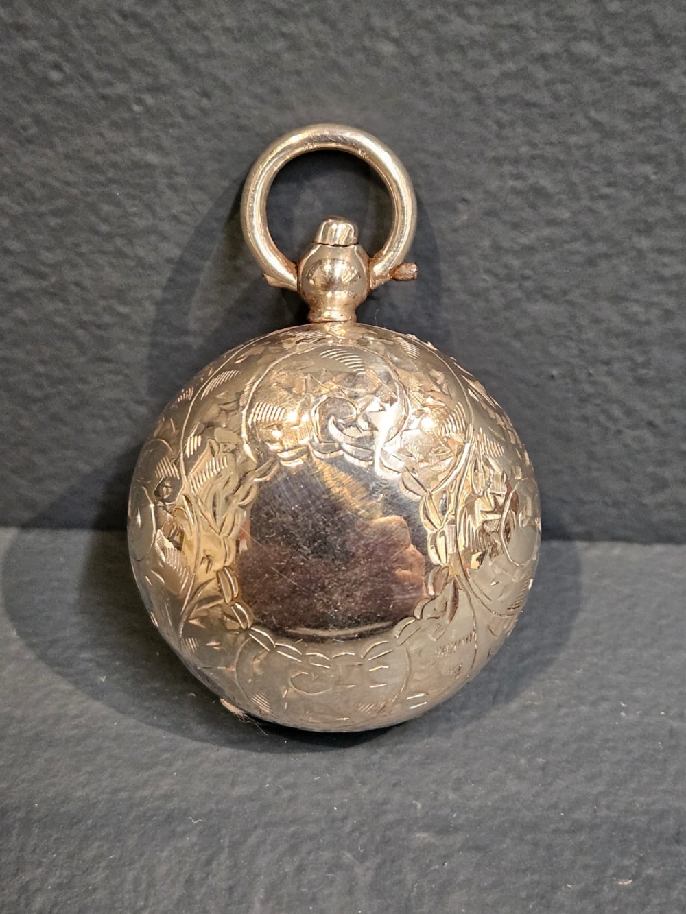 Sampson Mordan Engraved Silver Sovereign Case