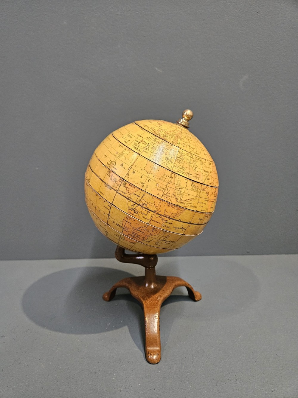 Rare 1920's Geographic Educator Jigsaw Globe