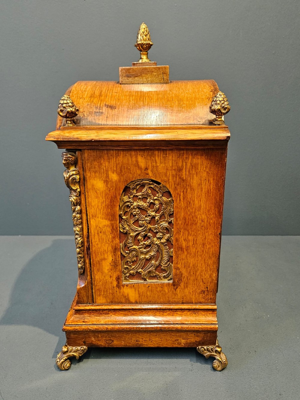 Victorian Oak Quarter Striking Bracket Clock View IV