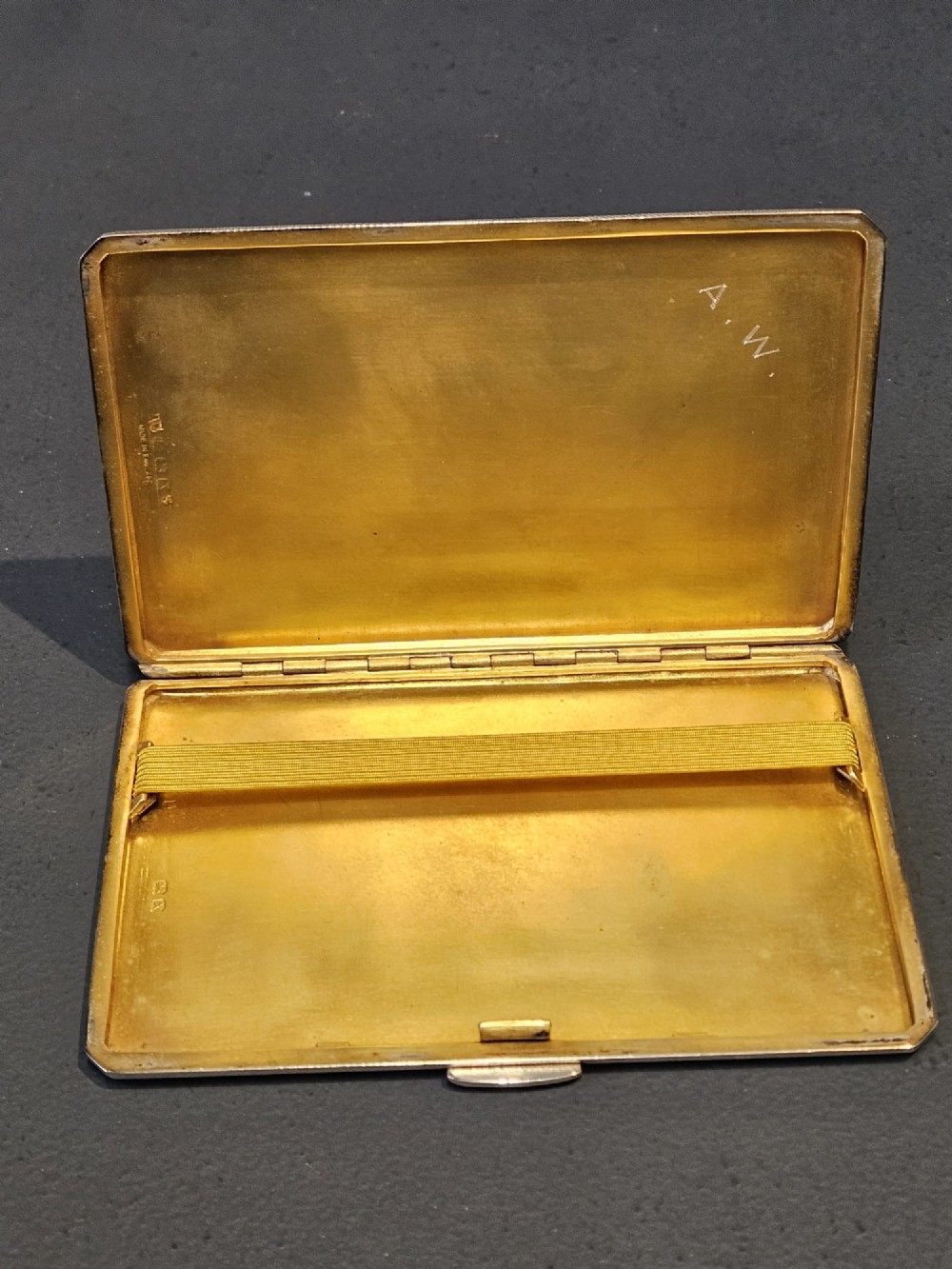 Silver Cheroot Case Engraved with a Spaniel View V