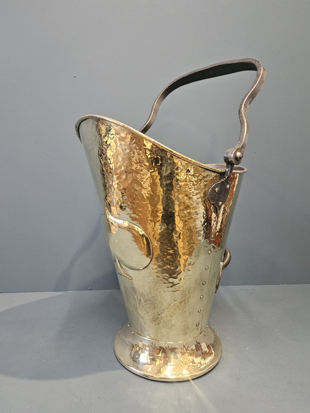 Superb Large Arts and Crafts Brass Coal Scuttle