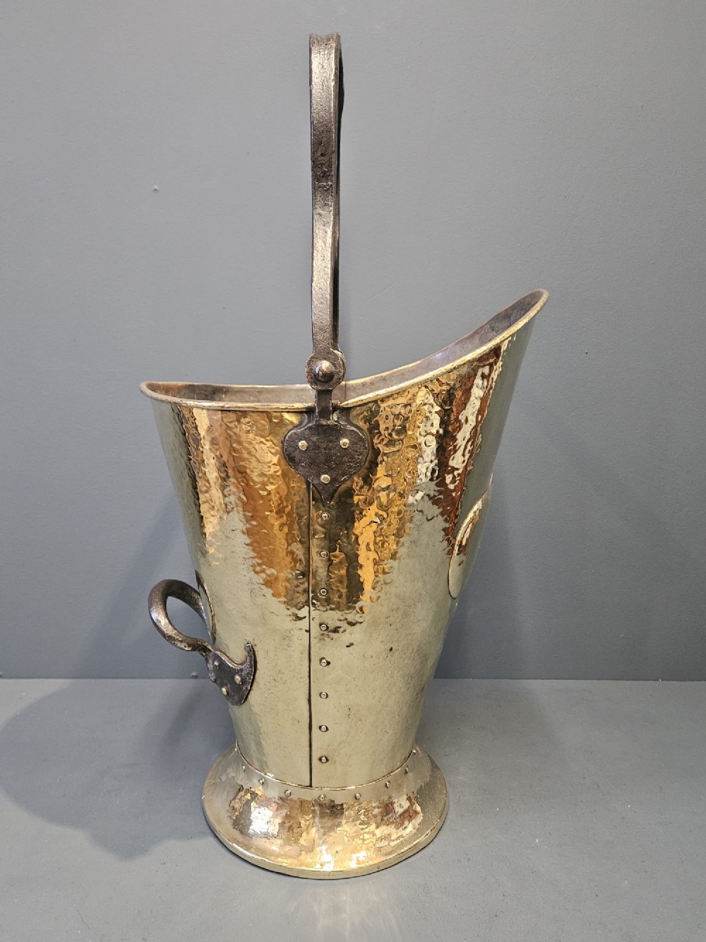 Superb Large Arts and Crafts Brass Coal Scuttle View II