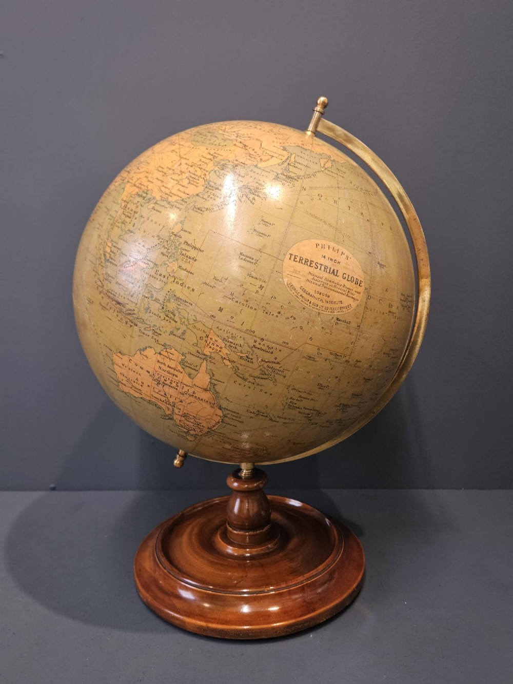 Superb 1920's Phillips 14