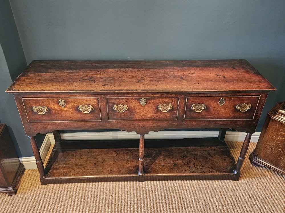 George II Oak Open Pot Board Dresser View VII
