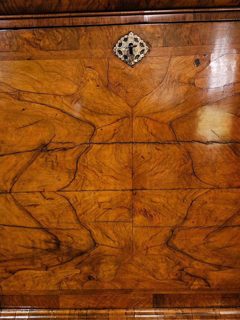Superb William & Mary Walnut Escritoire View V