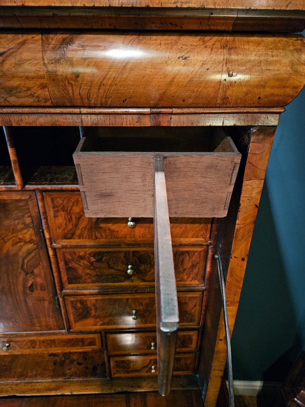 Superb William & Mary Walnut Escritoire View VIII
