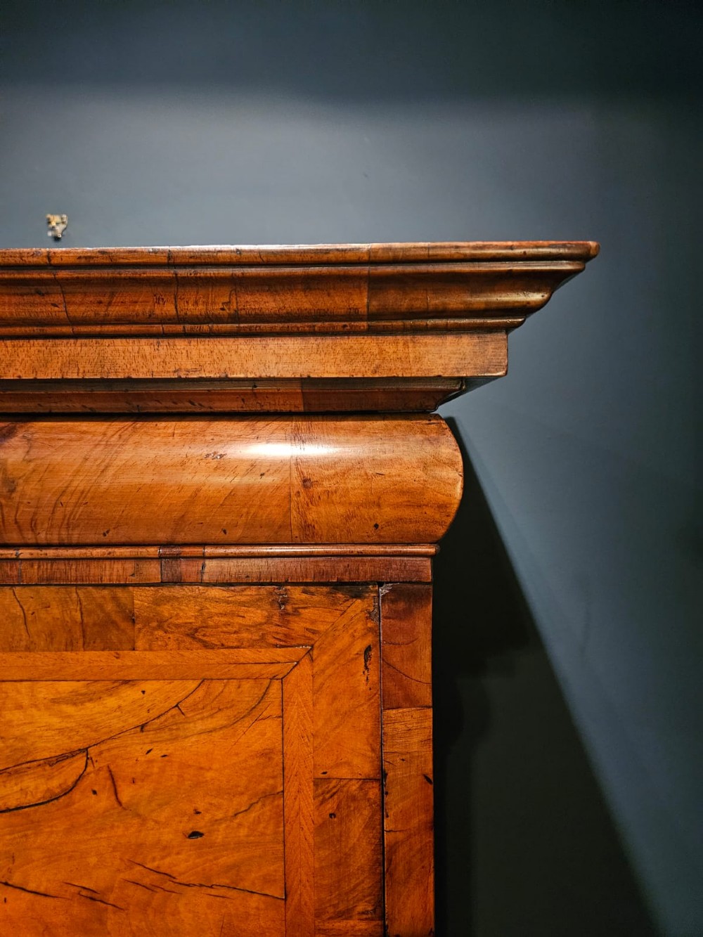 Superb William & Mary Walnut Escritoire View XII