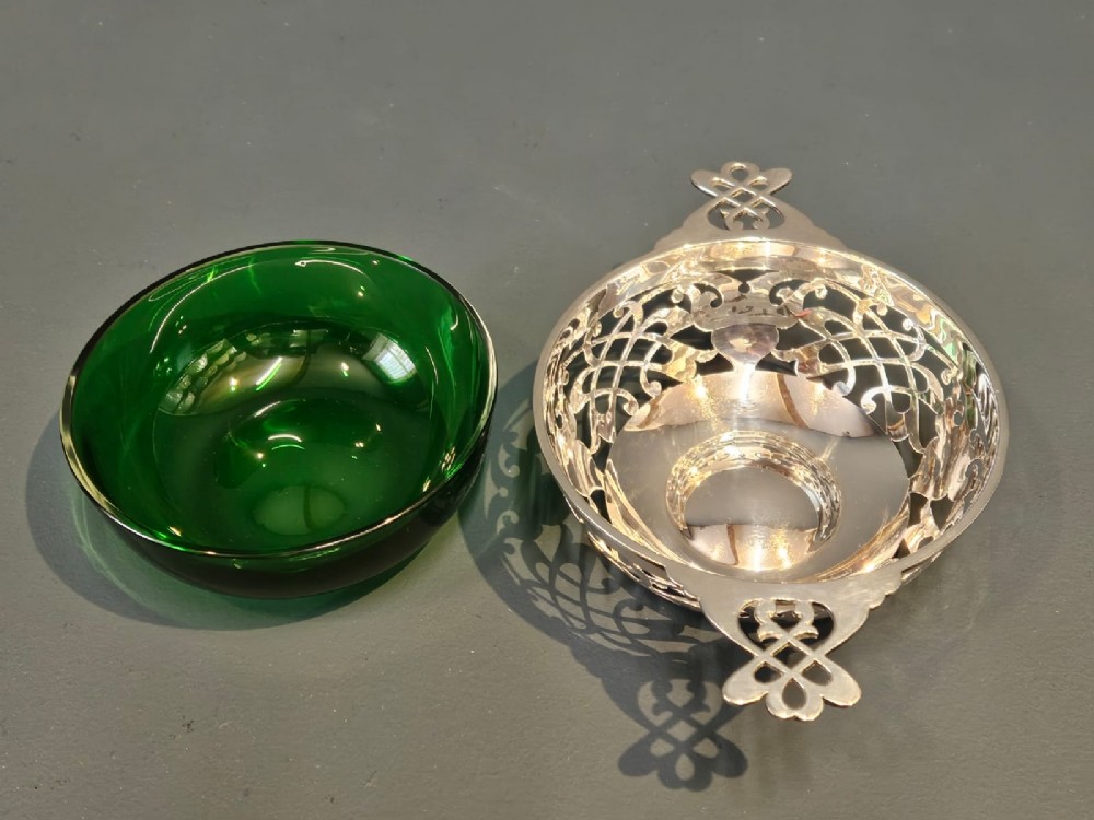Large Edwardian Mappin and Webb Silver Quaich View IV