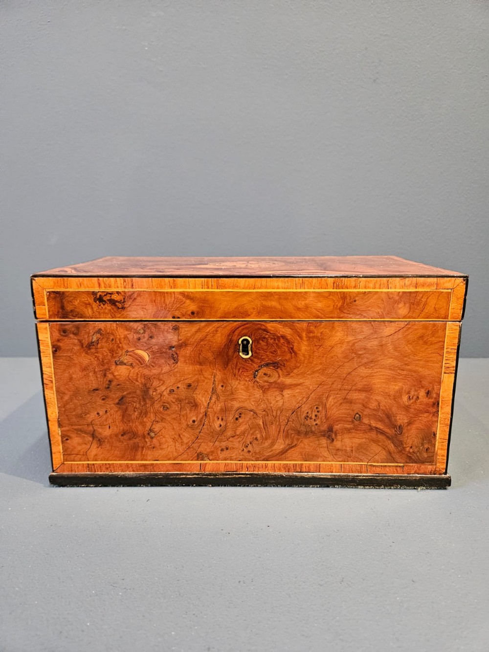 George III Walnut Inlaid Tea Caddy View III