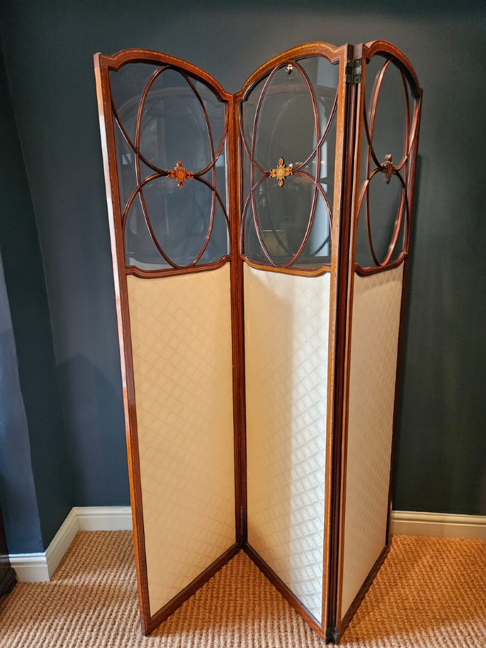 Outstanding Quality Edwardian Inlaid Mahogany Room Screen