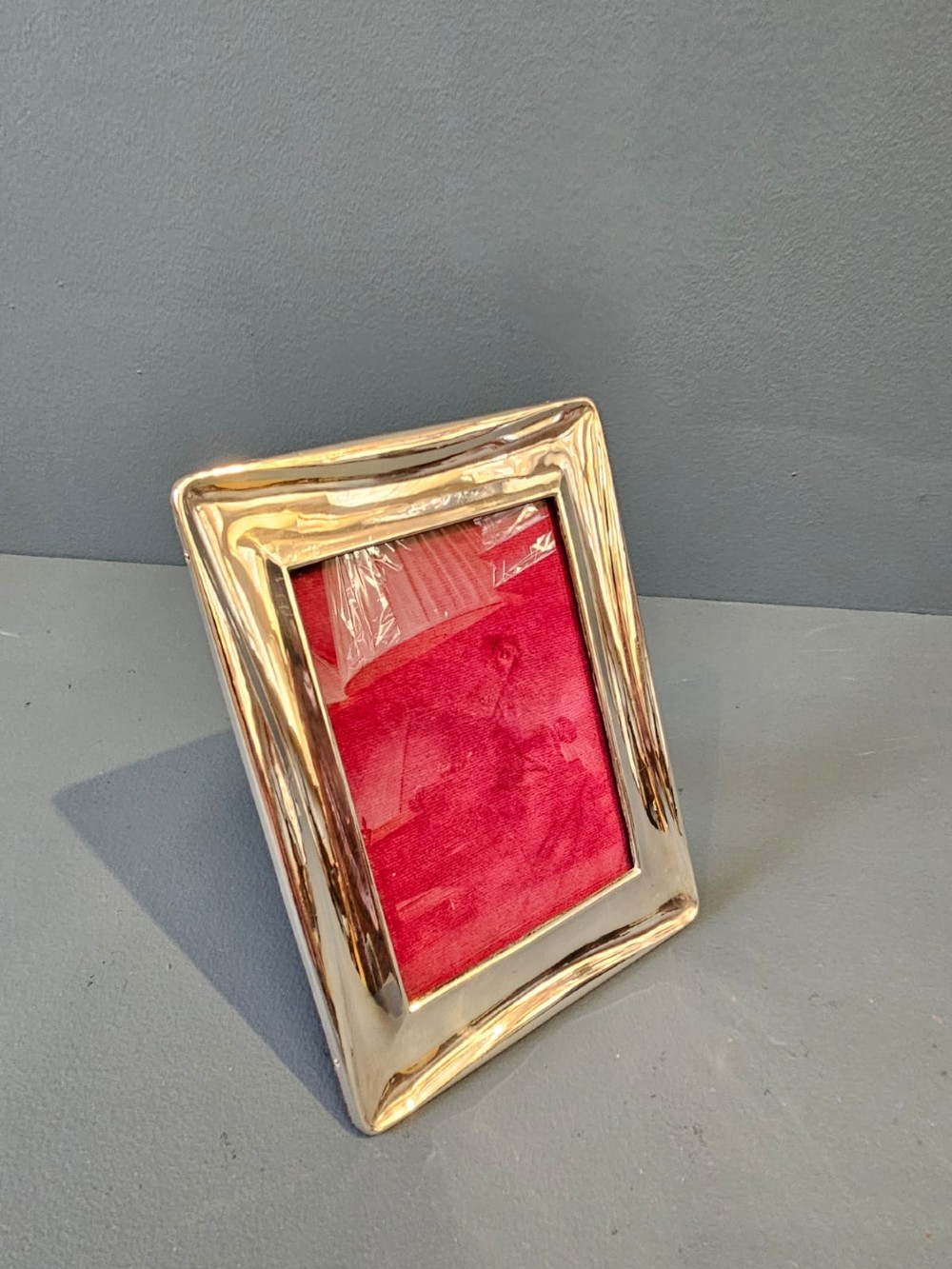 Early George V Silver Cushion Moulded Photo Frame View III