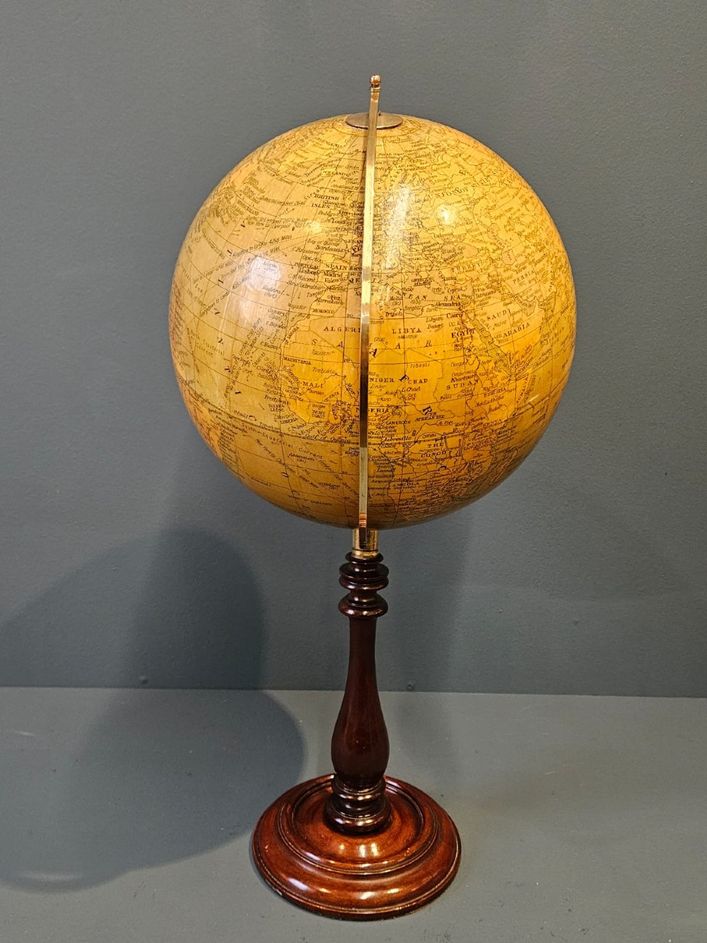 Superior Quality 1920's Geographia 10