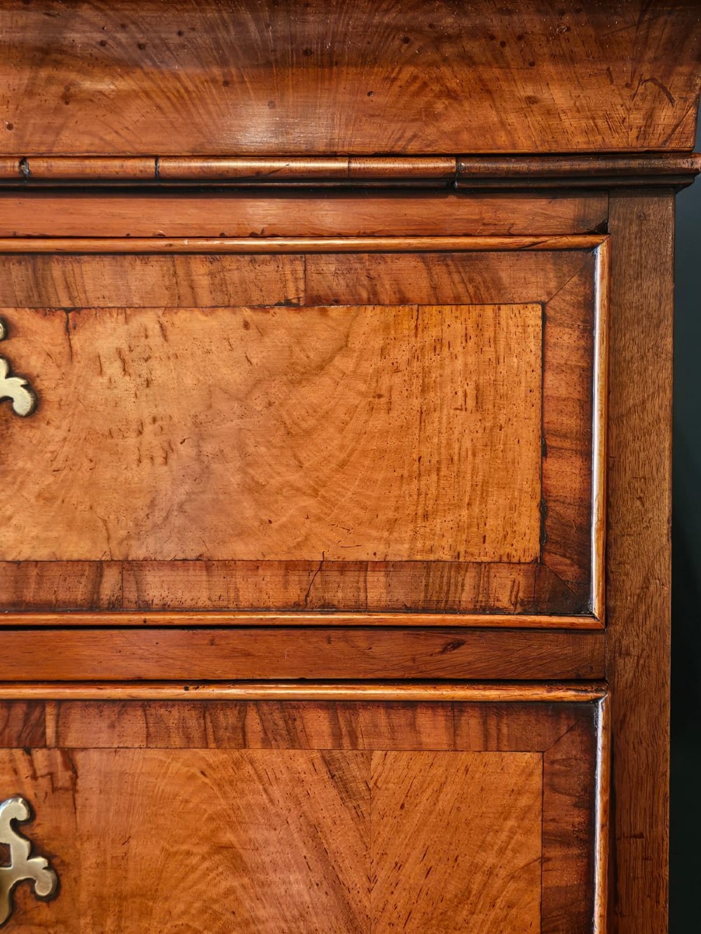 George II Walnut Chest on Chest View VIII