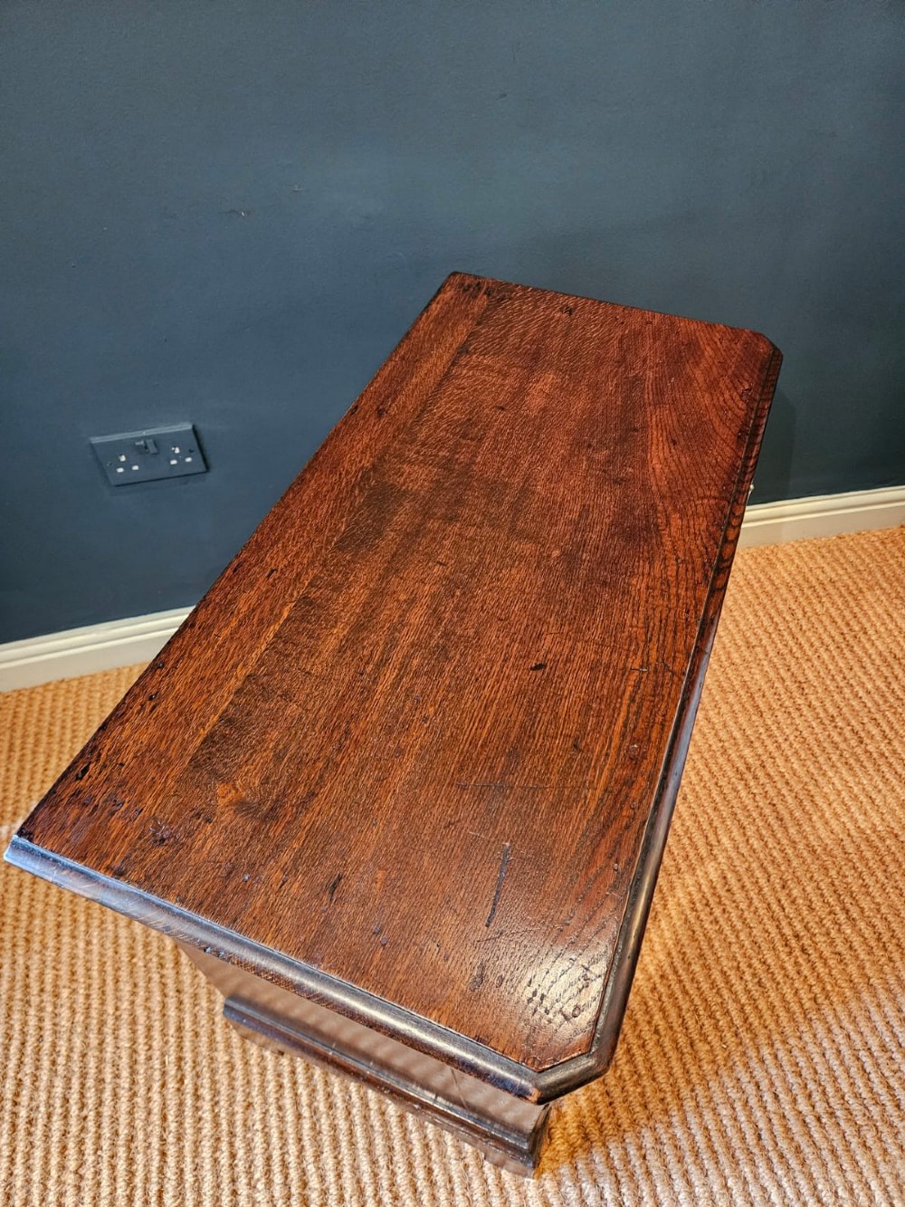 Small George III Oak Chest of Drawers View V